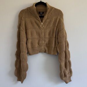 Hera Collection zip-up sweater